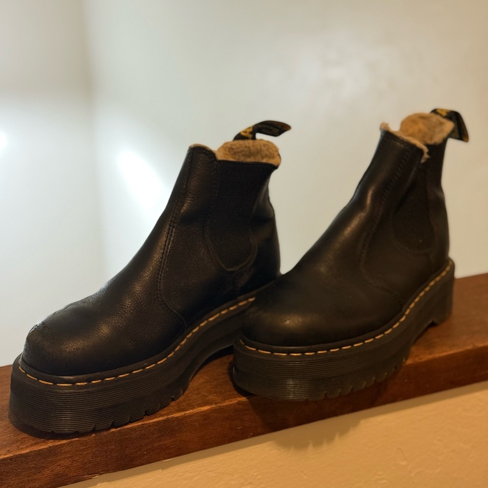 Dr Martens Quad Black Fur-Lined sz 39EU women’s